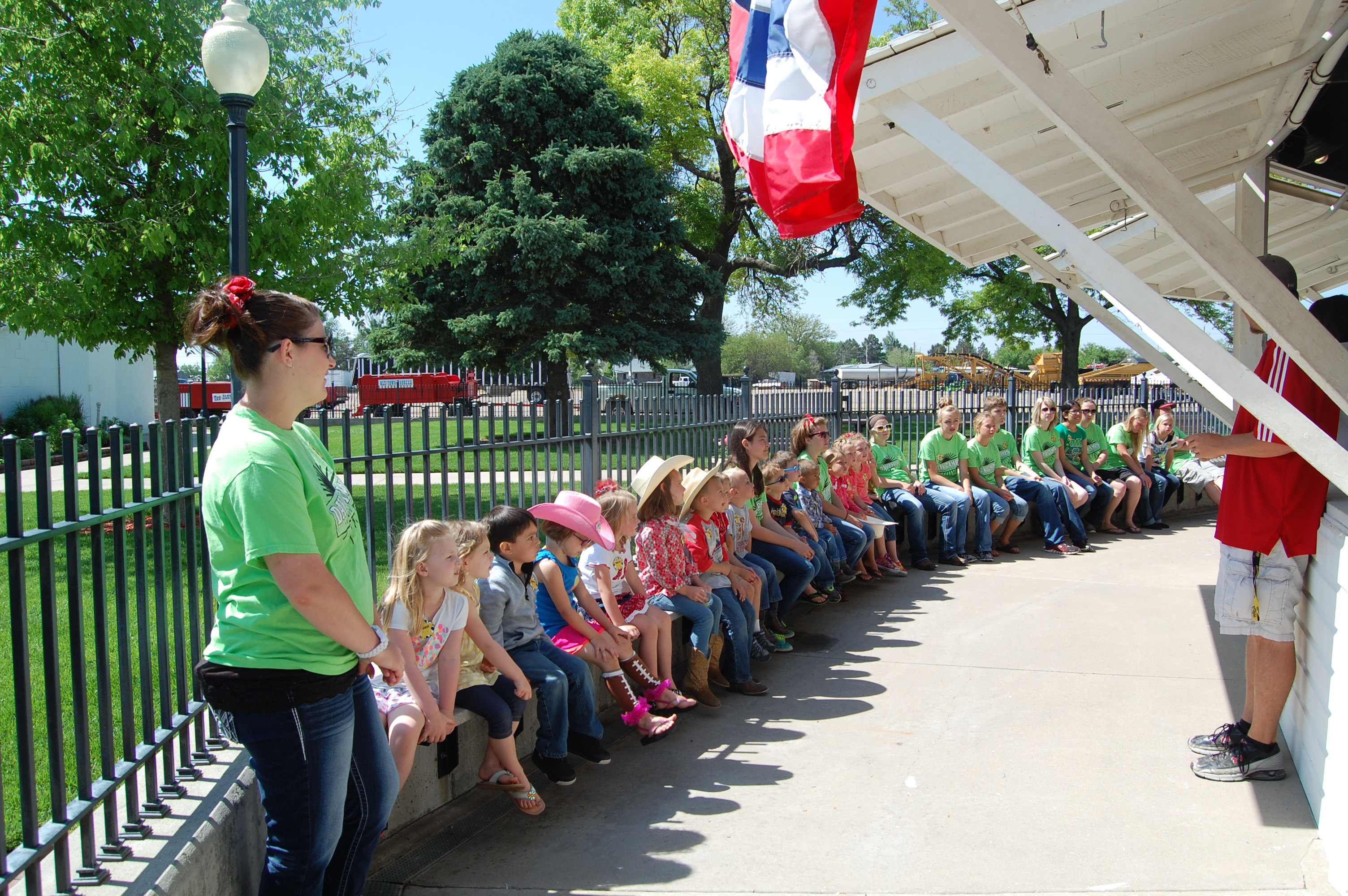 Waiting for the carousel 